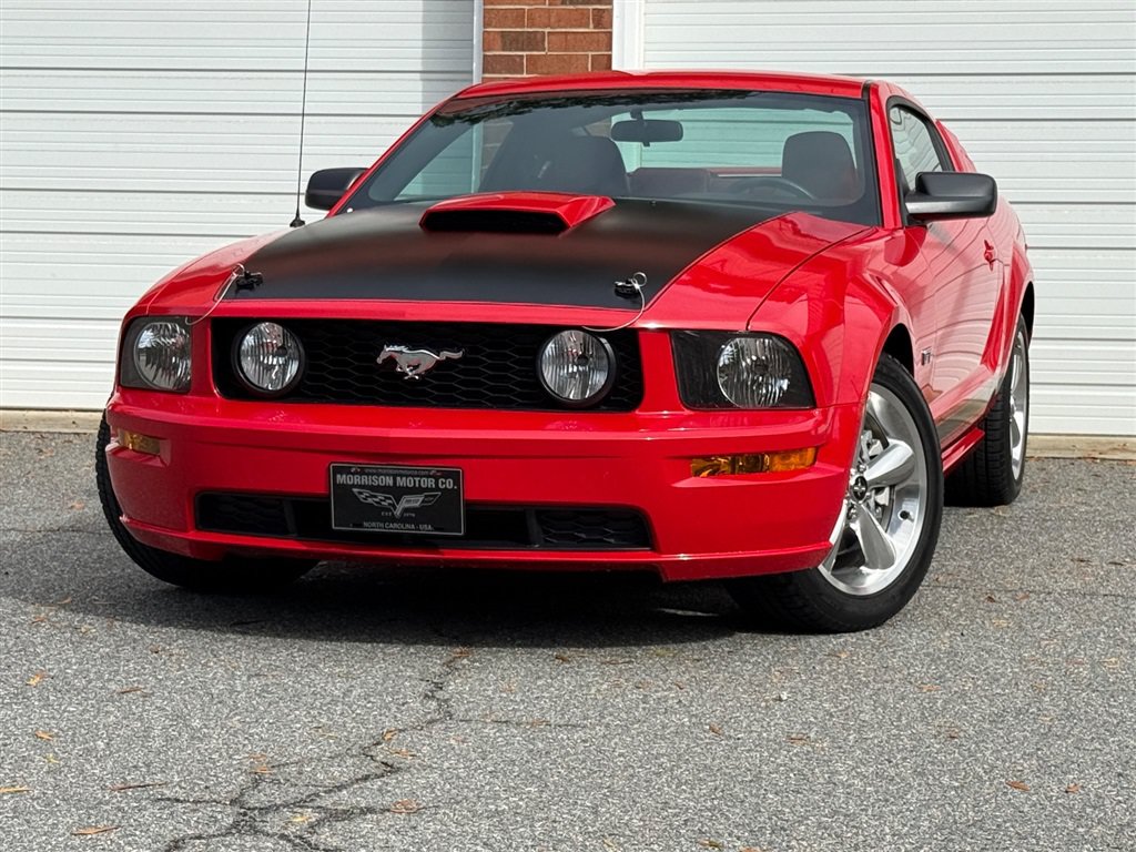 Used 2007 Ford Mustang GT RWD image 7