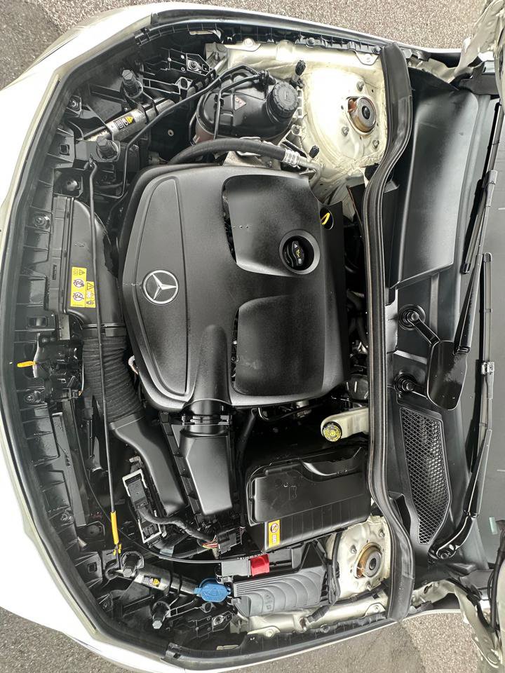 Used 2016 Mercedes-Benz CLA 250 image 16