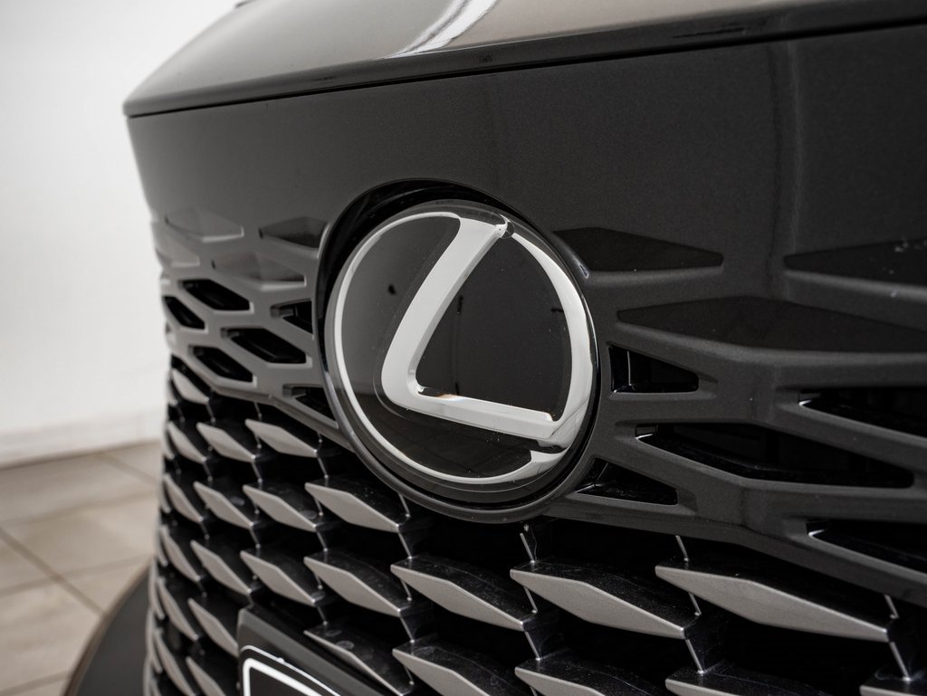 Certified 2023 Lexus RX 350h w/ Cold Area Package image 3