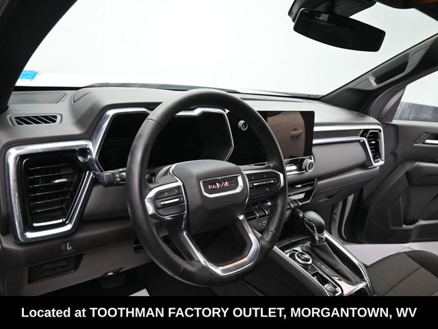 Used 2025 GMC Canyon Elevation image 12