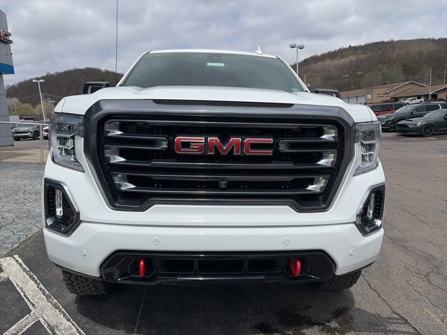 Used 2021 GMC Sierra 1500 AT4 w/ AT4 Value Package AWD/4WD image 2