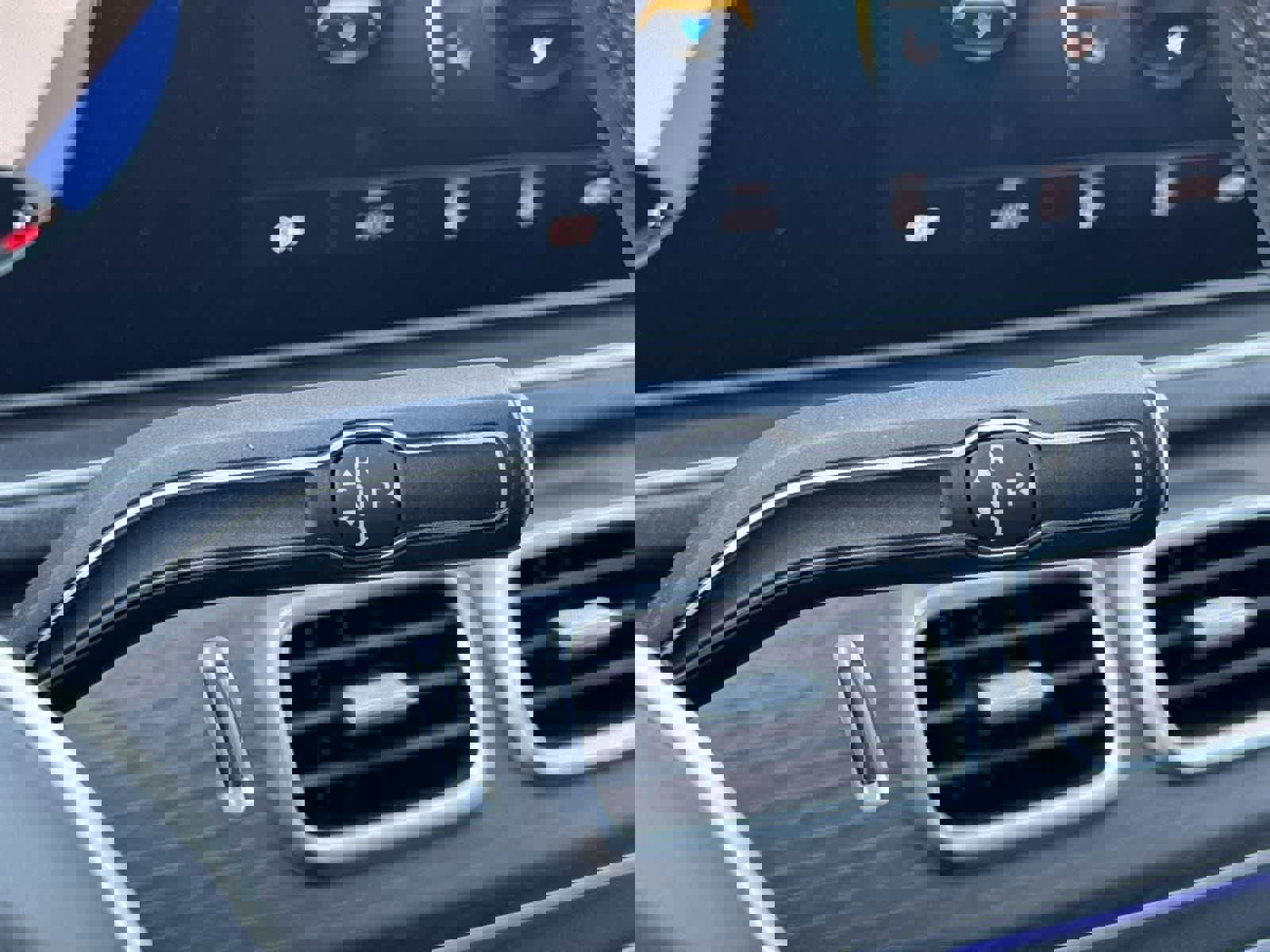 Used 2022 Mercedes-Benz GLE 350 4MATIC image 15