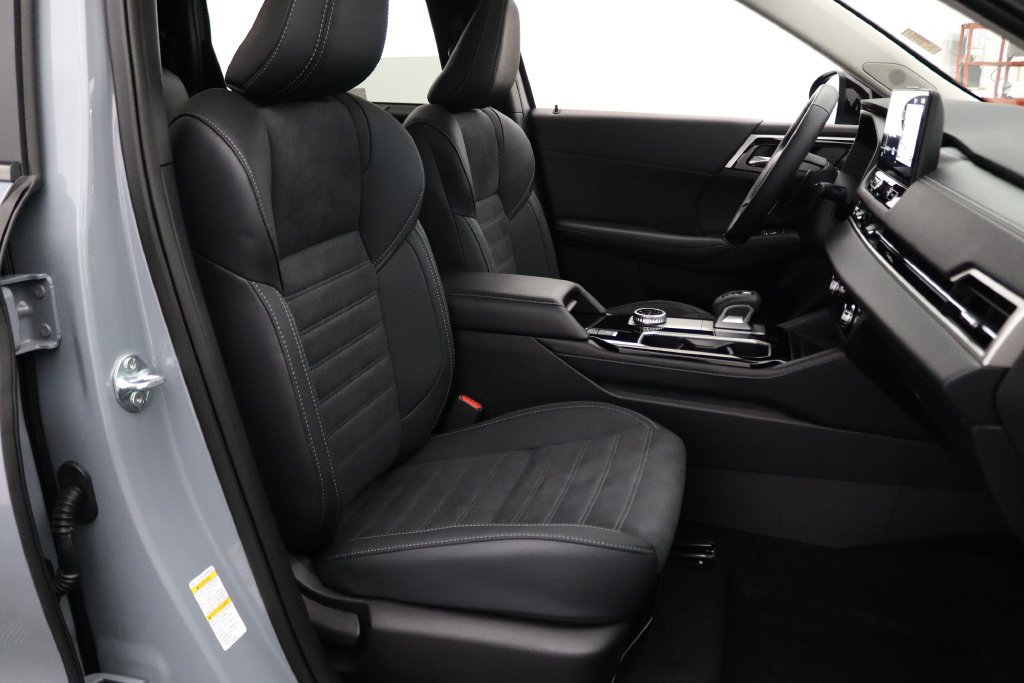 Used 2026 Mitsubishi Outlander AWD image 20