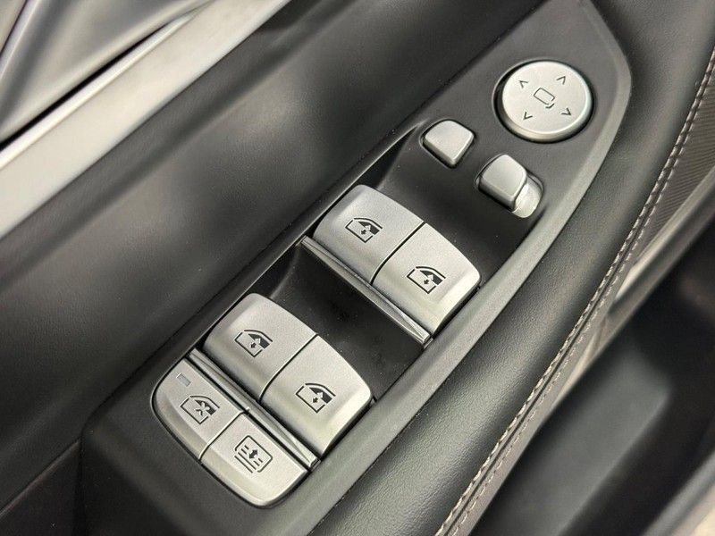 Used 2019 BMW 750i xDrive w/ Executive Package AWD/4WD image 21