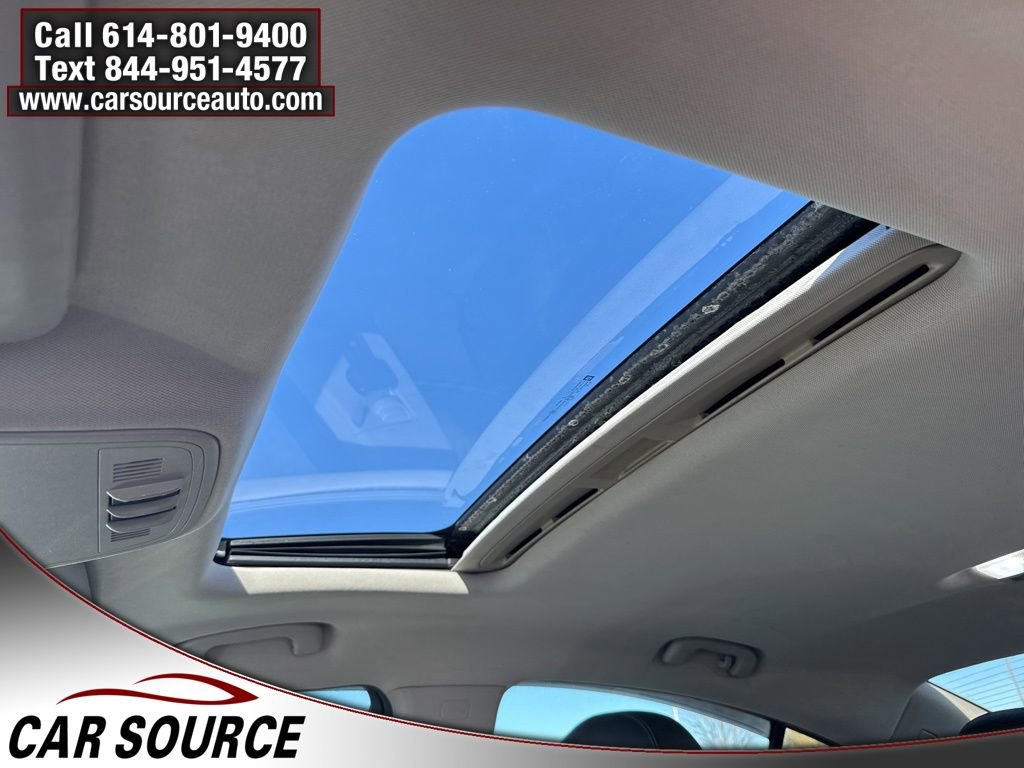 Used 2012 Buick Regal Premium image 12