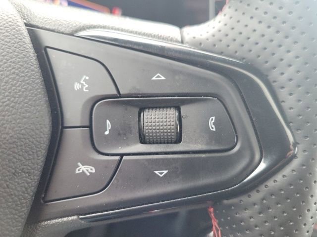 Used 2025 Chevrolet TrailBlazer RS w/ Convenience Package image 39