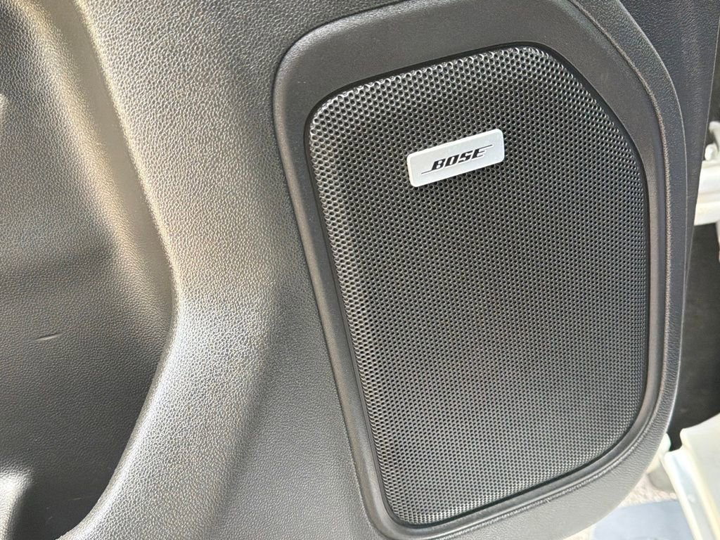 Used 2020 GMC Sierra 1500 SLT w/ SLT Premium Plus Package image 17