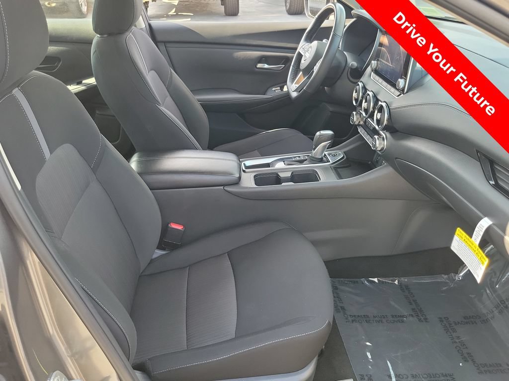 Certified 2025 Nissan Sentra SV w/ All-Weather Package FWD image 18