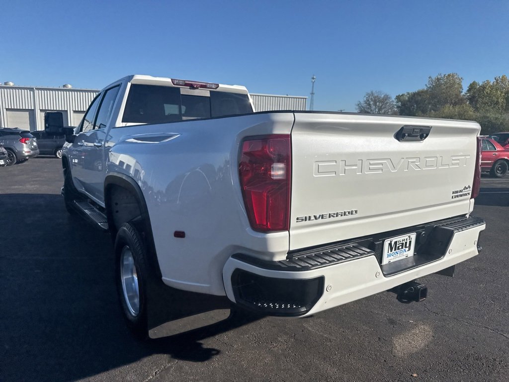 Used 2023 Chevrolet Silverado 3500 High Country image 5