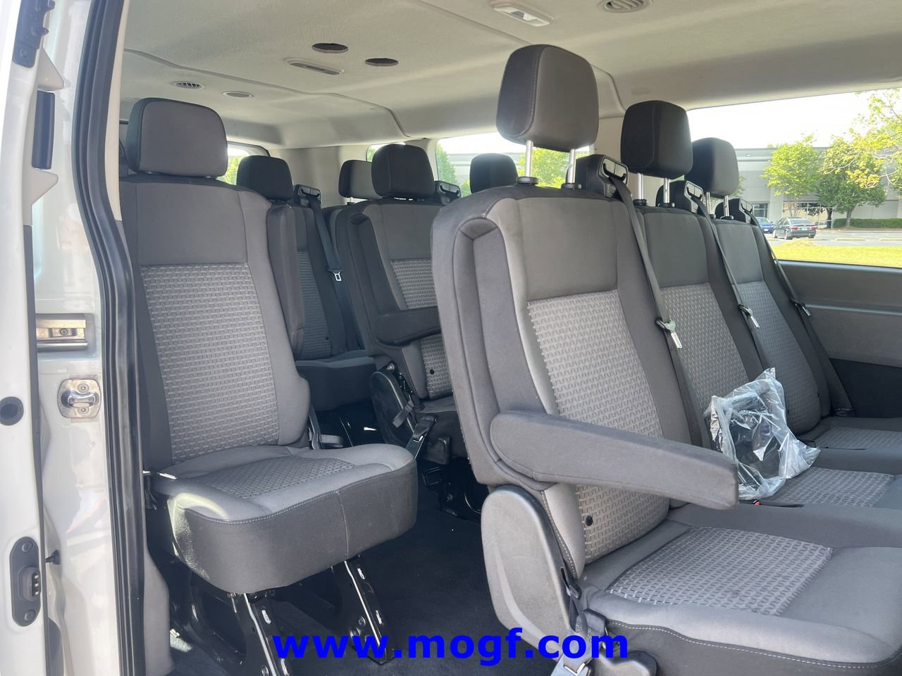 Used 2024 Ford Transit 350 XLT image 21