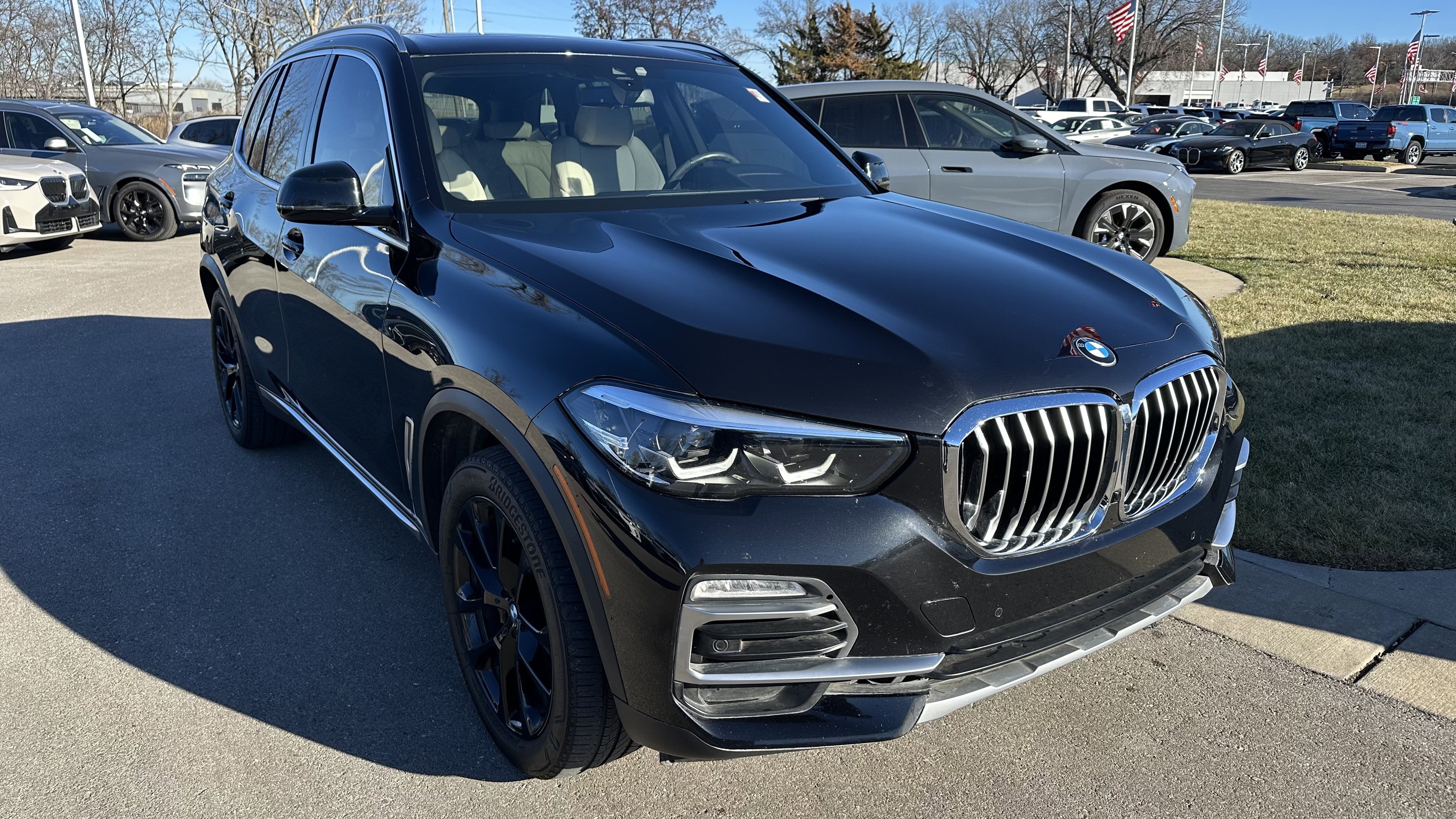 Used 2020 BMW X5 xDrive40i w/ Convenience Package image 2