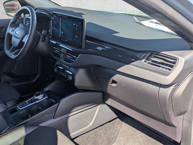 Used 2025 Ford Escape ST-Line w/ Equipment Group 301A image 20