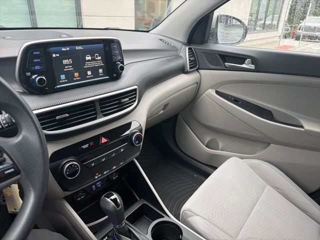 Used 2020 Hyundai Tucson SE w/ Winter Weather Package AWD/4WD image 16