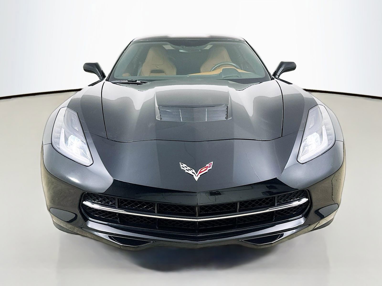 Used 2015 Chevrolet Corvette Stingray Coupe w/ 3LT Preferred Equipment Group RWD image 2