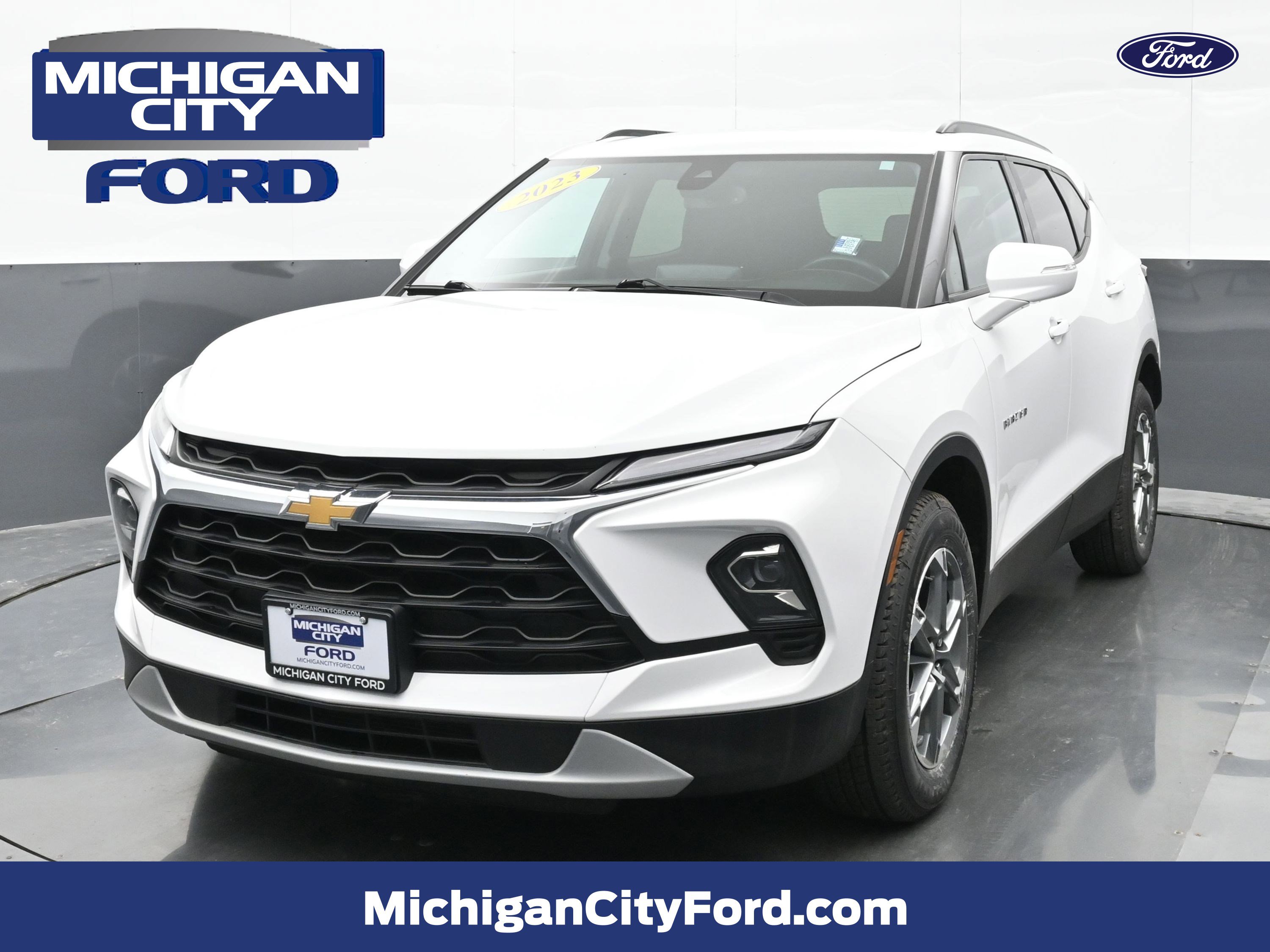Used 2023 Chevrolet Blazer LT AWD/4WD image 1
