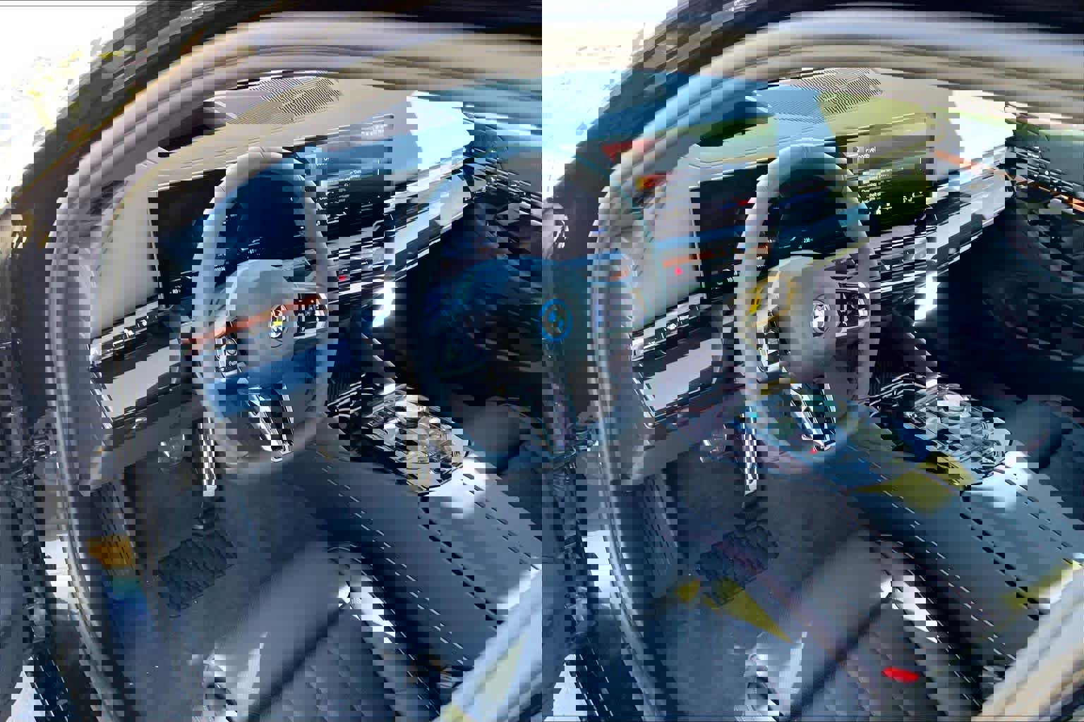 New 2026 BMW i5 eDrive40 w/ M Sport Package image 8