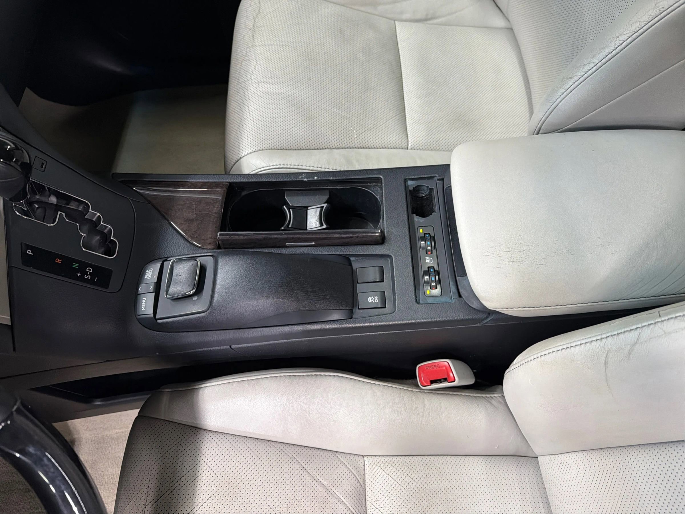 Used 2013 Lexus RX 350 FWD w/ Navigation Pkg image 38