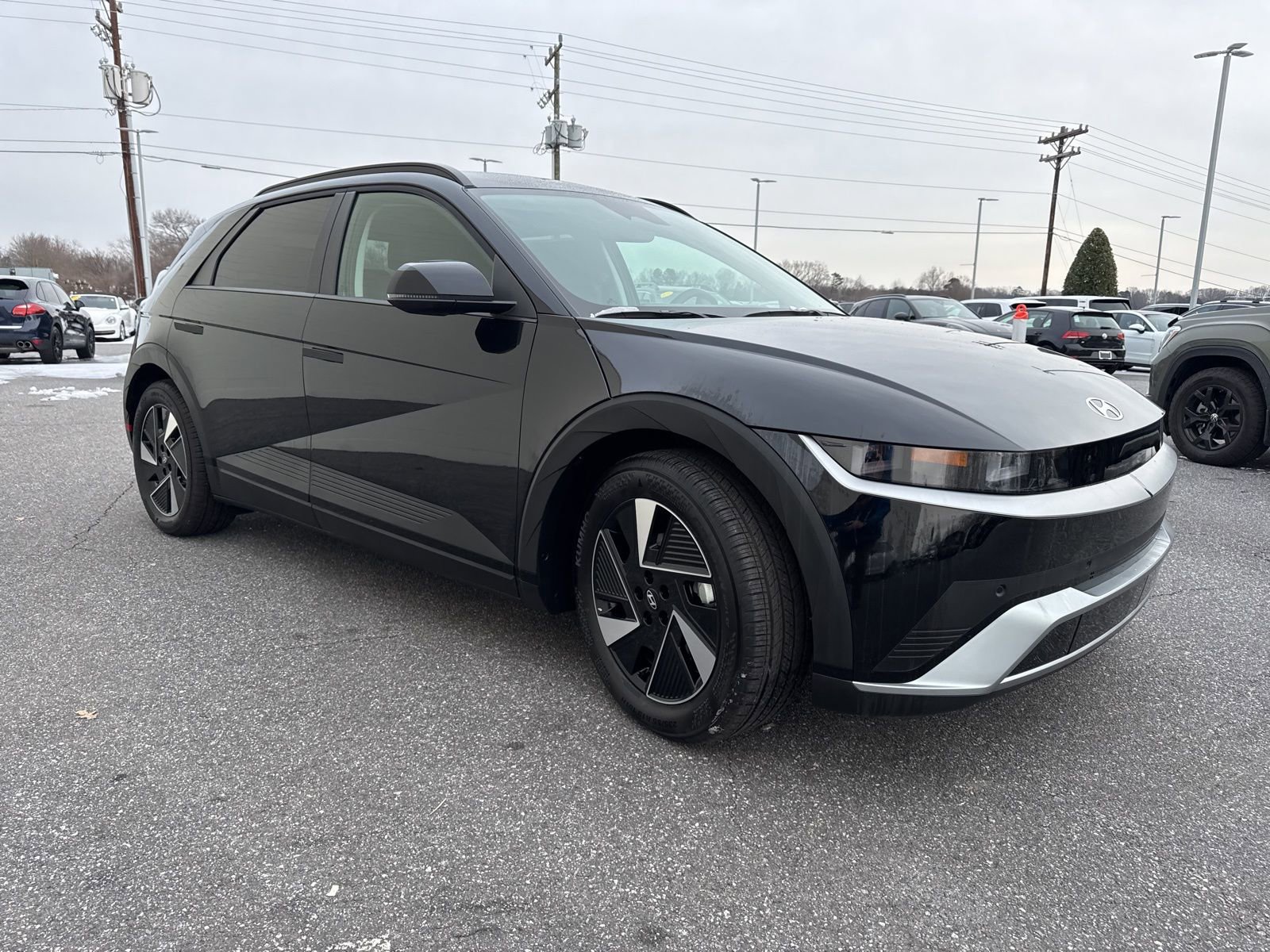 Used 2025 Hyundai Ioniq 5 SEL image 3