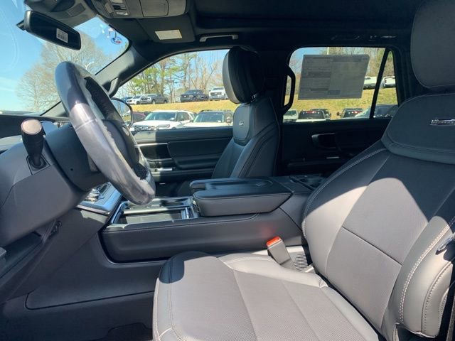 New 2026 Ford Expedition Platinum w/ Stealth Appearance Package image 25