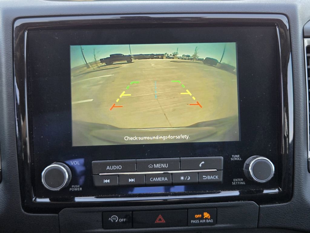 Used 2023 Nissan Frontier SV w/ SV Premium Package image 16