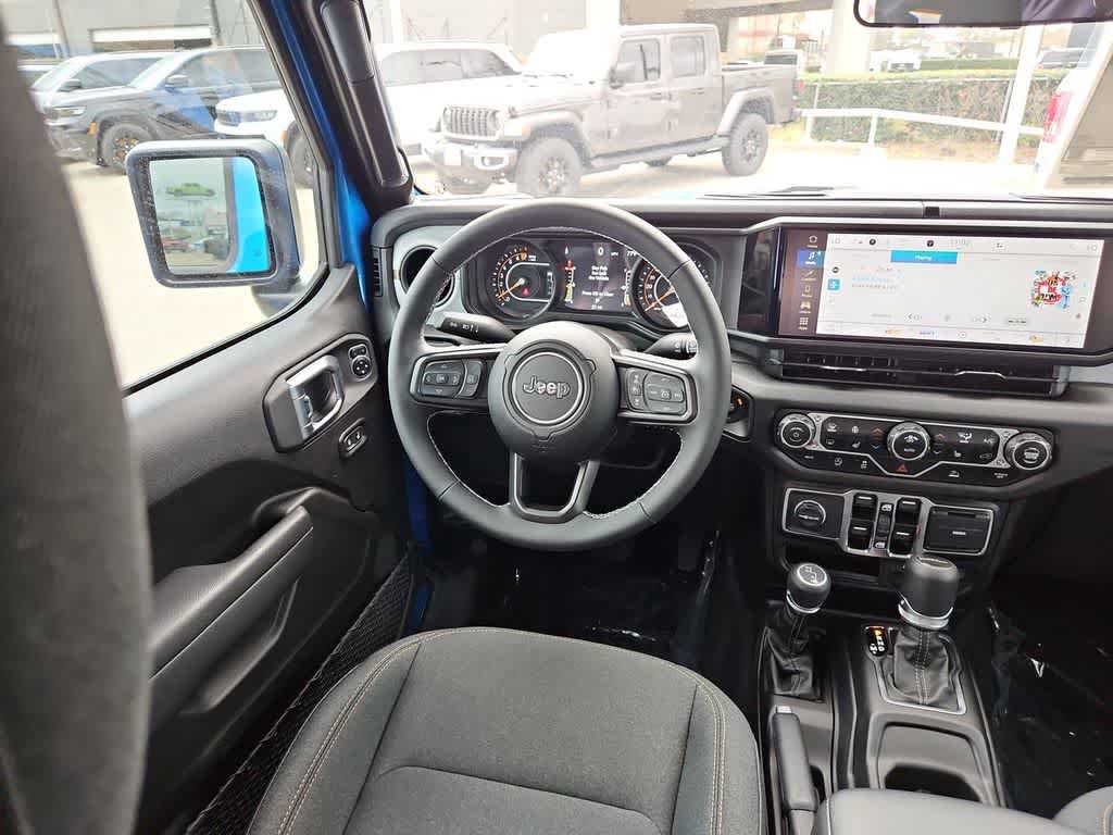 New 2025 Jeep Gladiator Sport AWD/4WD image 15