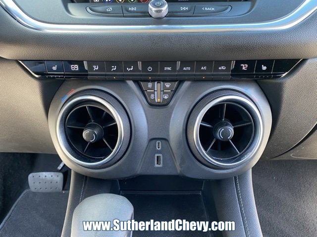 Used 2021 Chevrolet Blazer LT image 29