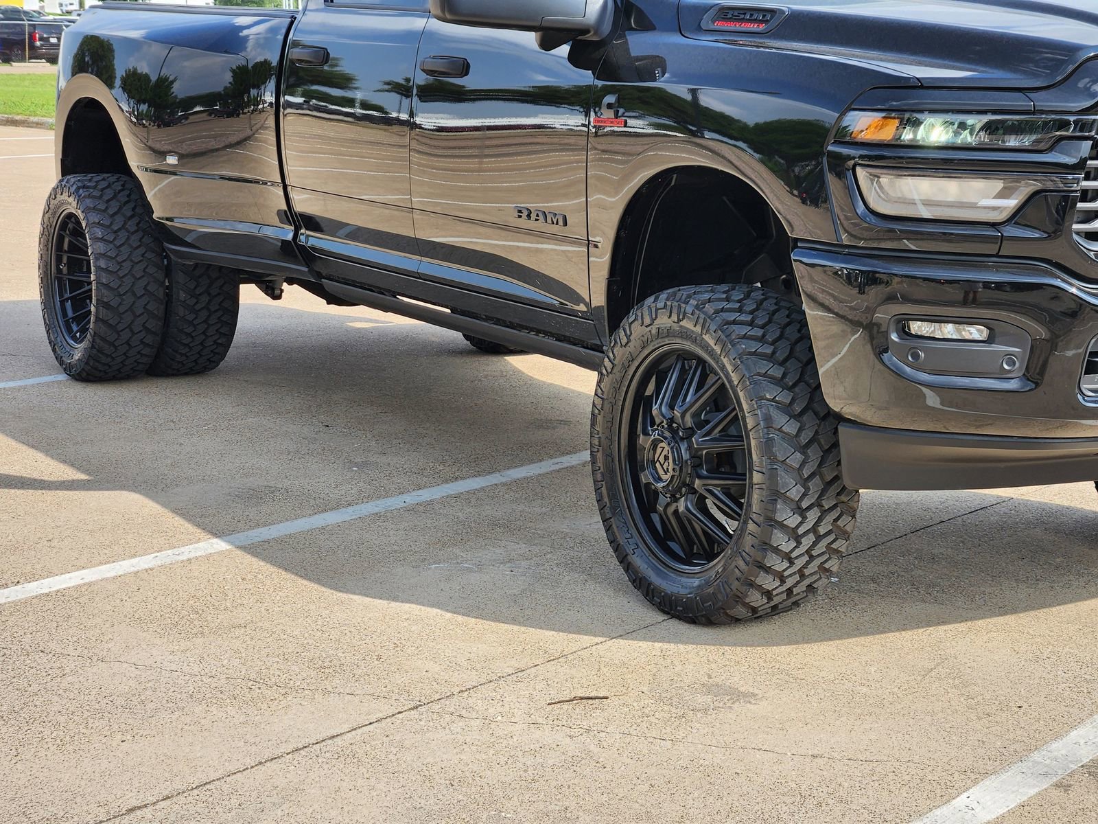 New 2026 RAM 3500 Lone Star AWD/4WD image 11