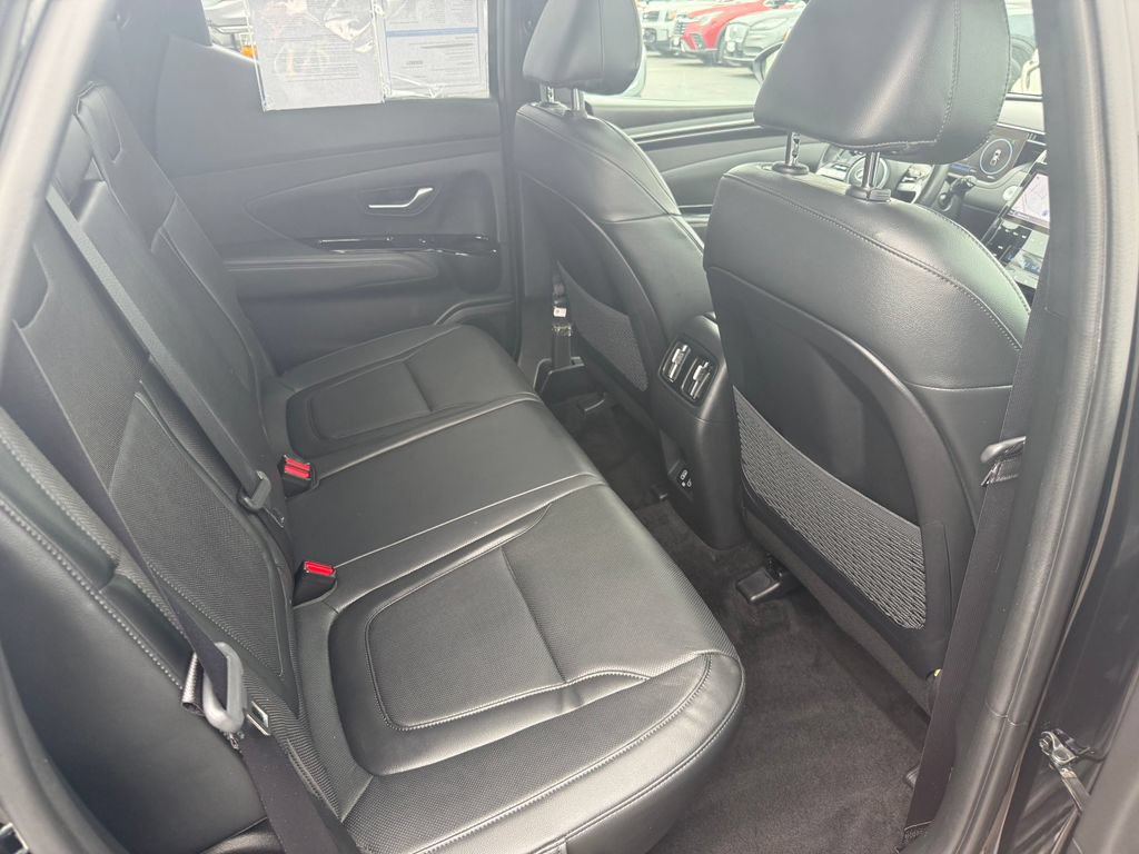Used 2022 Hyundai Santa Cruz Limited AWD/4WD image 18