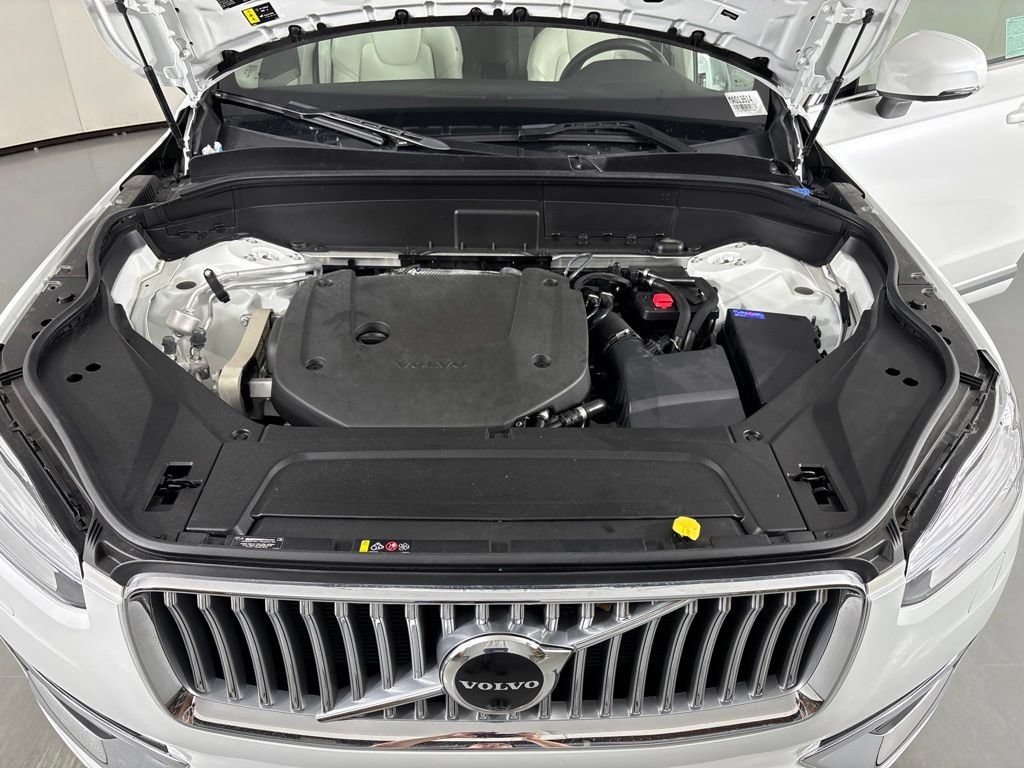Used 2023 Volvo XC90 B6 Plus w/ Protection Package Premier AWD/4WD image 38