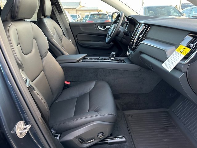 New 2025 Volvo XC60 T8 Core w/ Climate Package image 10