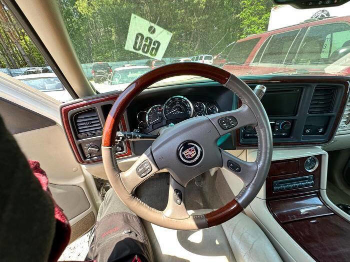 Used 2006 Cadillac Escalade EXT AWD/4WD image 30