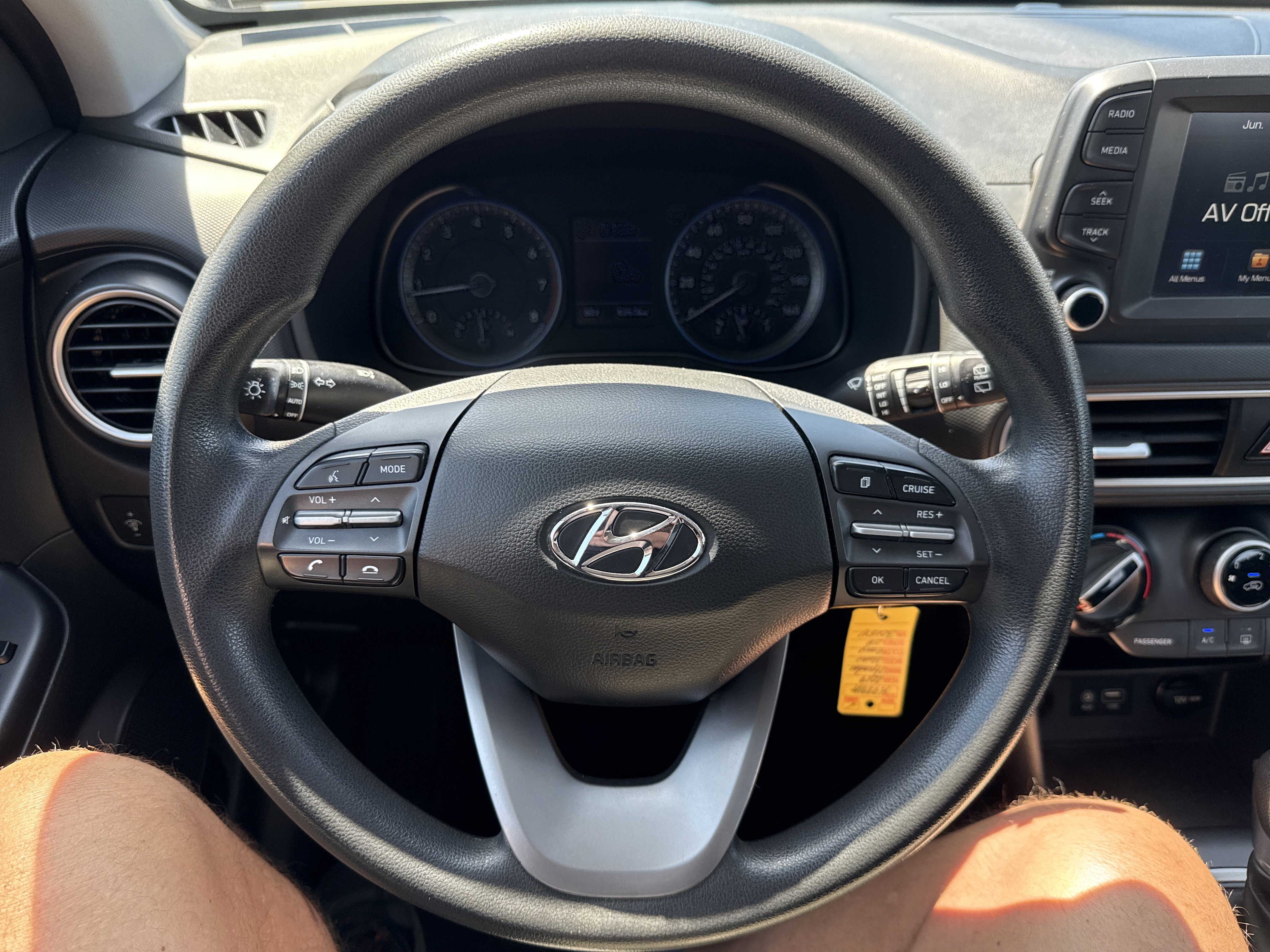 Used 2019 Hyundai Kona SE AWD/4WD image 17