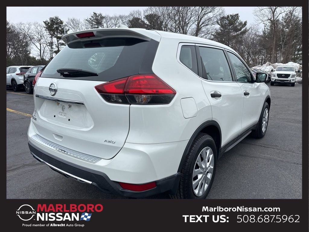 Certified 2017 Nissan Rogue S image 7