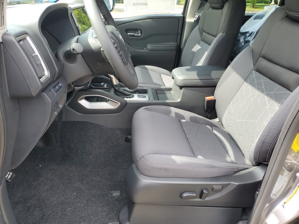 New 2026 Nissan Frontier SV w/ All-Weather Content Package AWD/4WD image 20