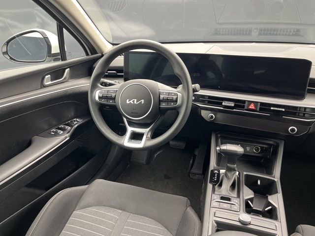 Used 2025 Kia K5 LXS FWD image 15