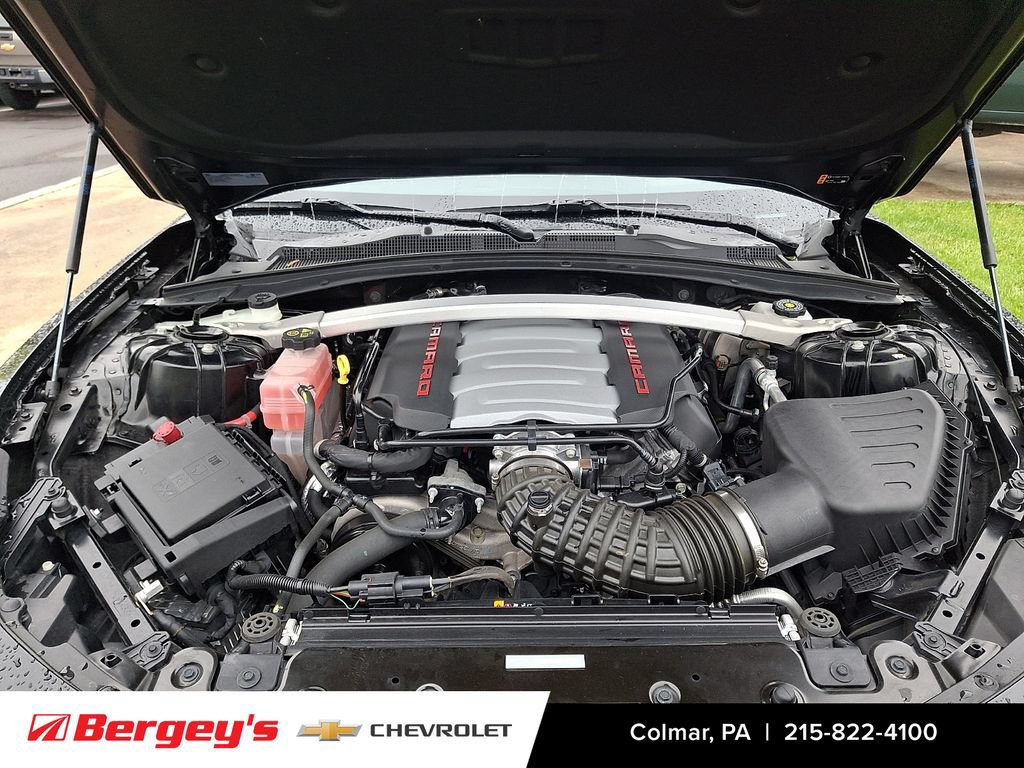 Used 2022 Chevrolet Camaro SS RWD image 30