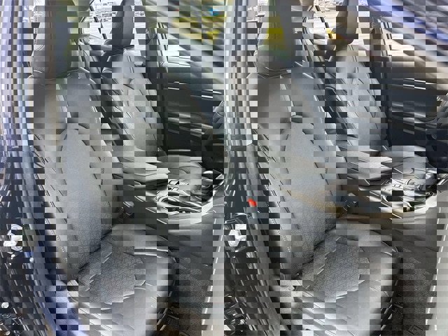 Used 2022 Toyota Camry XSE image 30