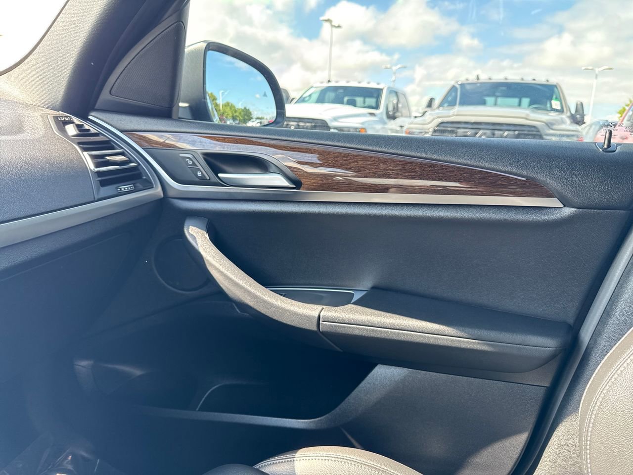 Used 2022 BMW X3 xDrive30i image 23