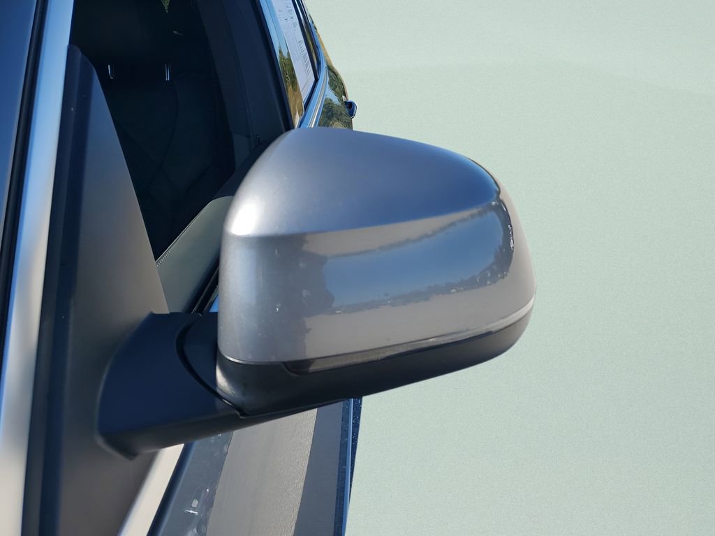 Used 2026 BMW X5 sDrive40i image 21