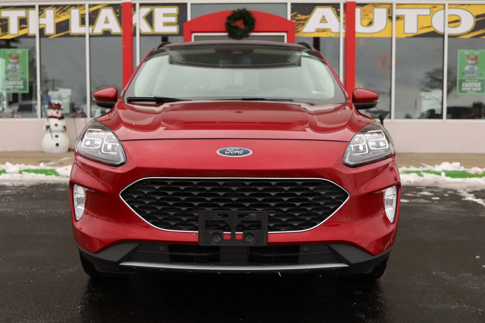 Used 2020 Ford Escape Titanium AWD/4WD image 2