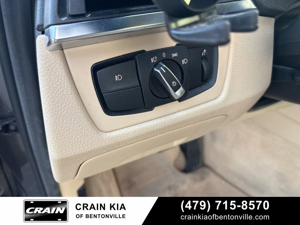 Used 2015 BMW 328i Sedan image 11
