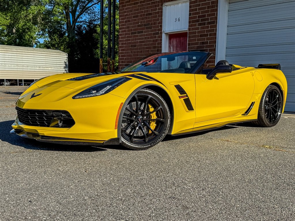 Used 2019 Chevrolet Corvette Grand Sport RWD image 6