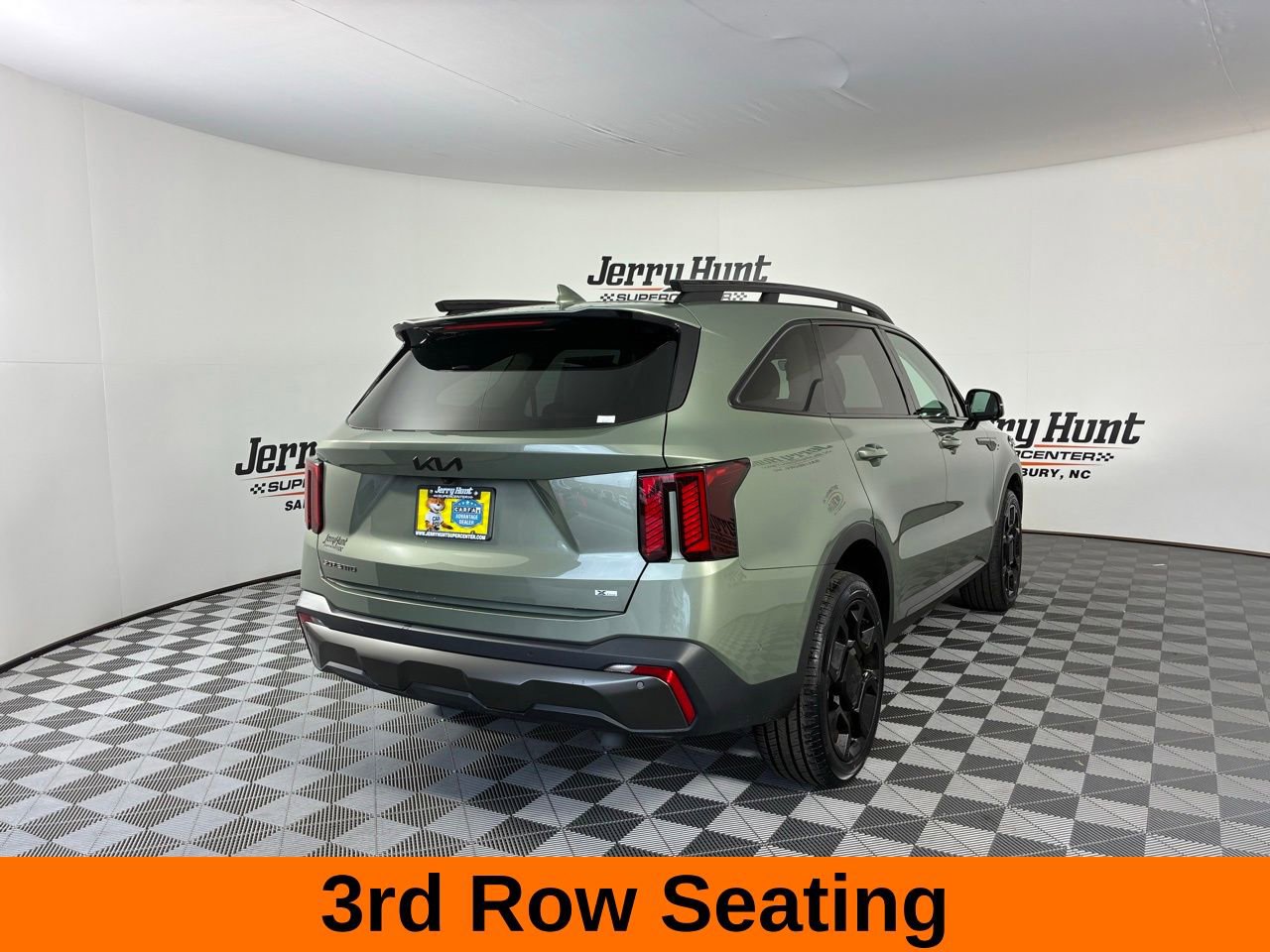 Used 2025 Kia Sorento SX image 7