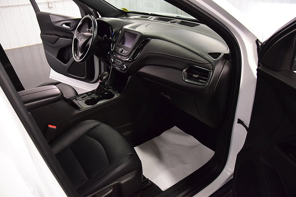 Used 2022 Chevrolet Equinox RS AWD/4WD image 28