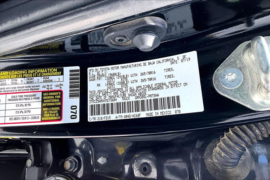 Used 2019 Toyota Tacoma TRD Off-Road AWD/4WD image 15