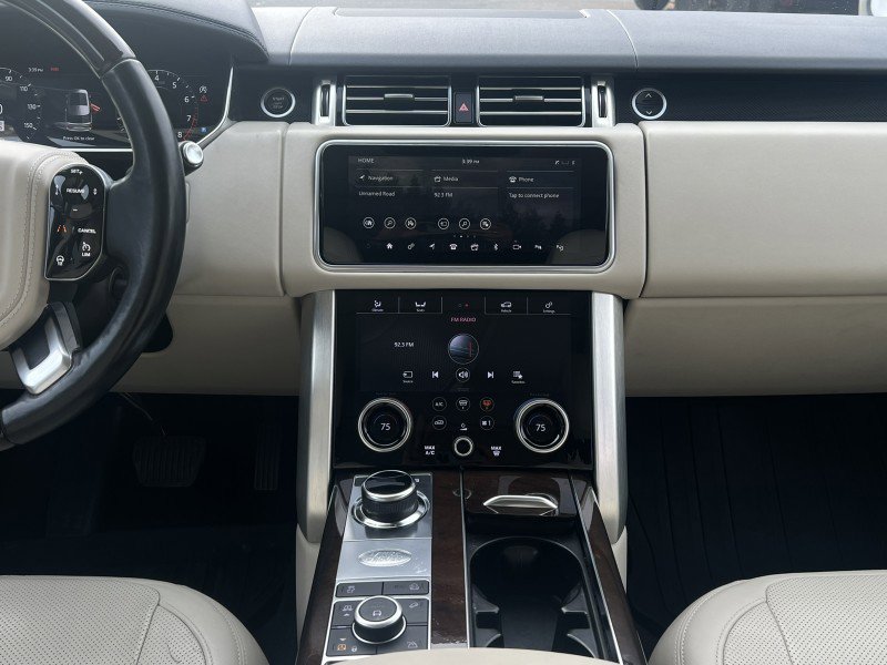 Used 2019 Land Rover Range Rover HSE image 28