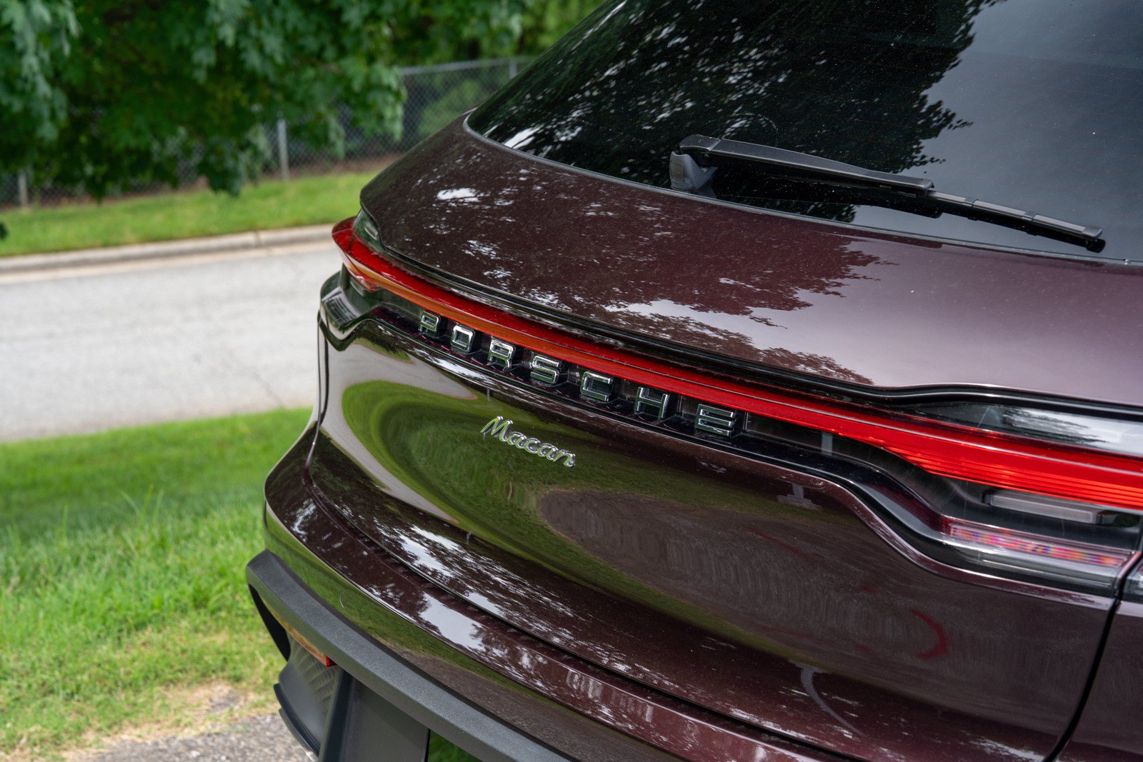 Certified 2026 Porsche Macan AWD/4WD image 15