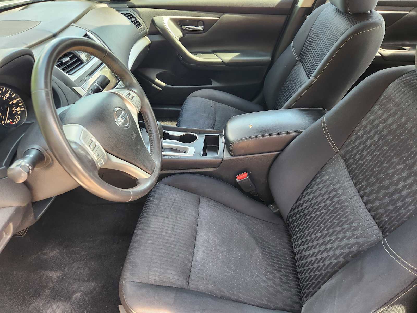 Used 2017 Nissan Altima 2.5 SV FWD image 13