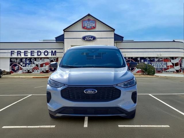 New 2026 Ford Escape Active w/ Active Premium Tech Pack FWD image 2