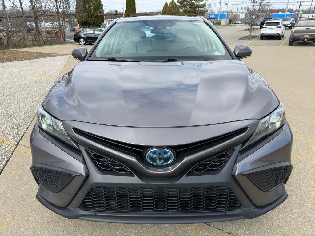 Used 2022 Toyota Camry SE image 8